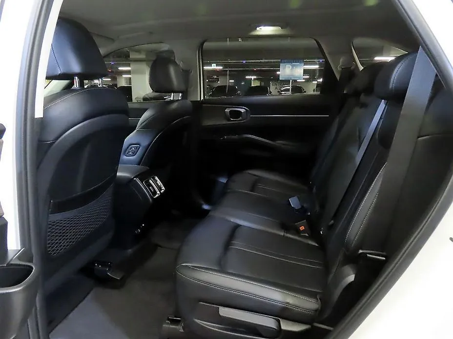 Kia Sorento — фото 3