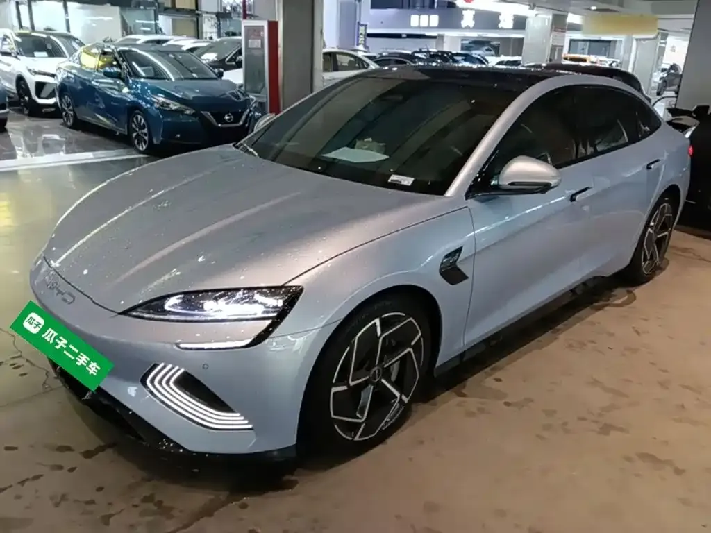 BYD Seal — фото 4