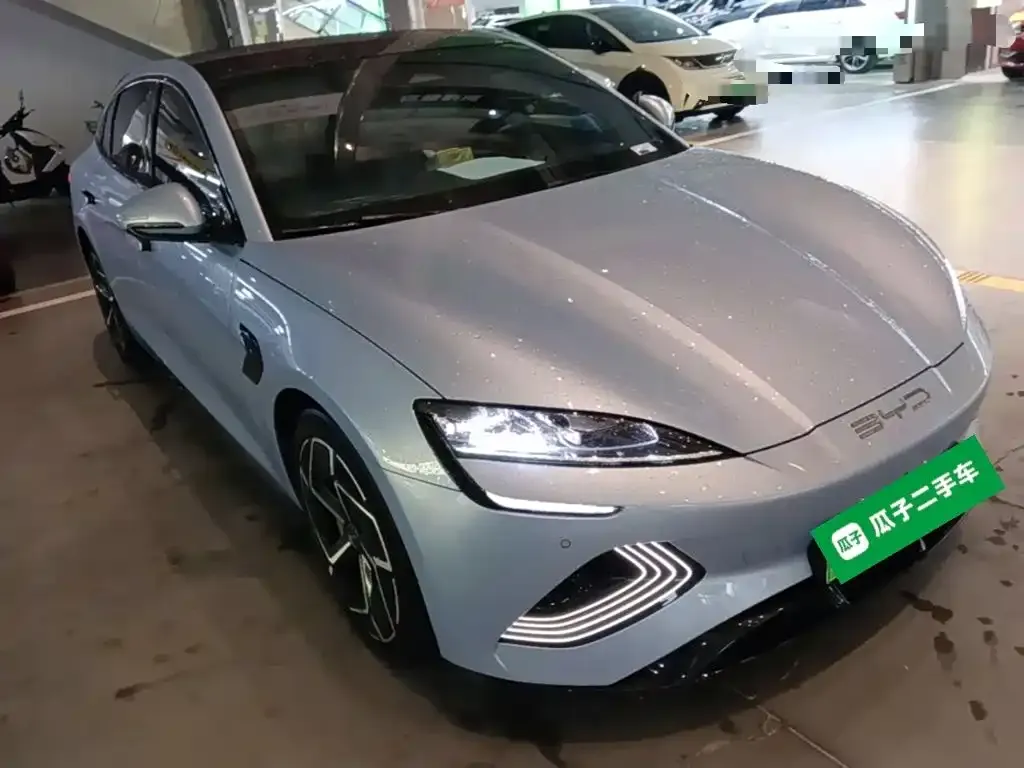 BYD Seal — фото 7
