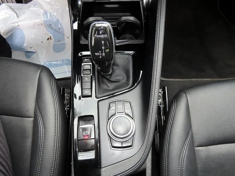 BMW X1 2022 из KR, фото 2