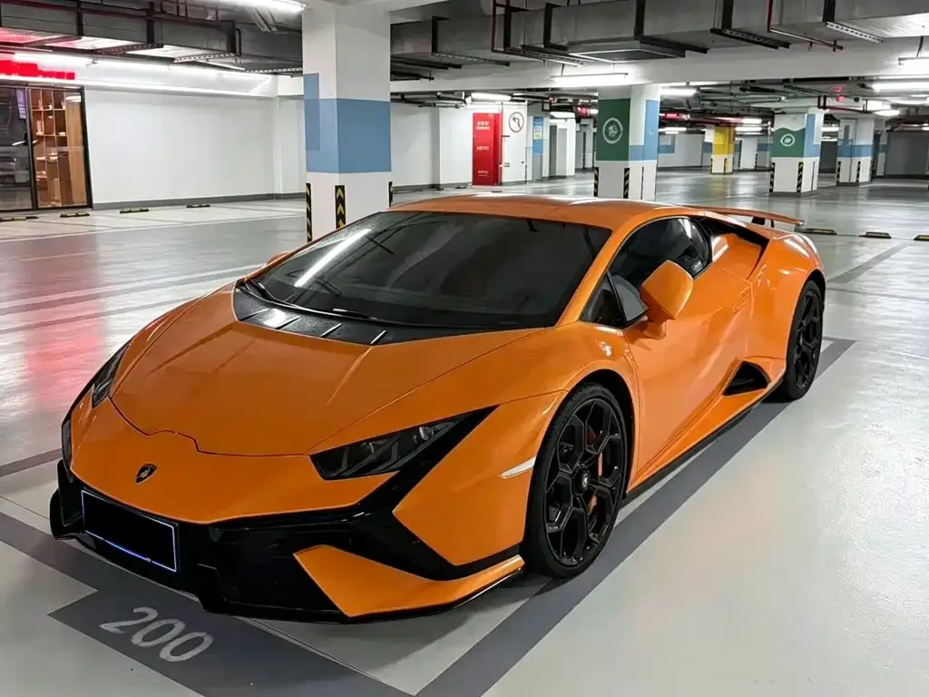 Lamborghini Huracan — фото 1