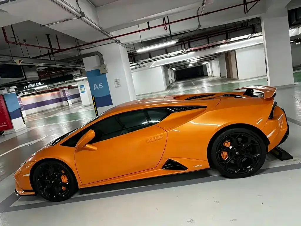Lamborghini Huracan — фото 8