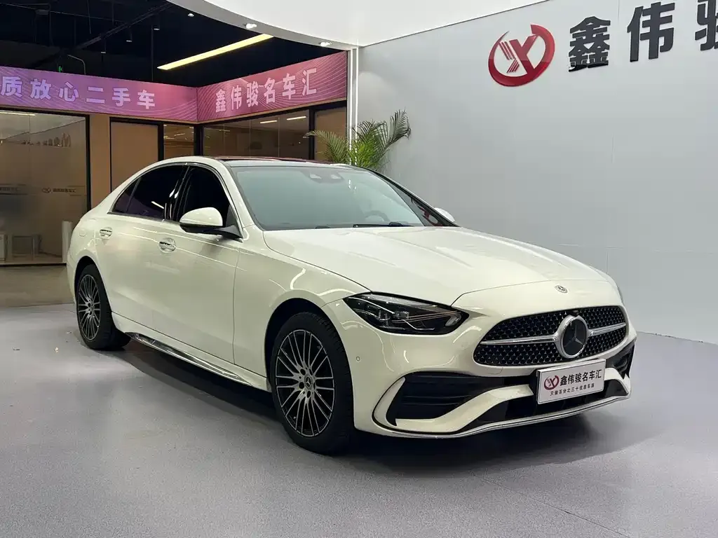 Mercedes-Benz C-Class — фото 10