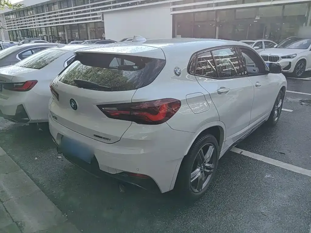 BMW X2 — фото 7
