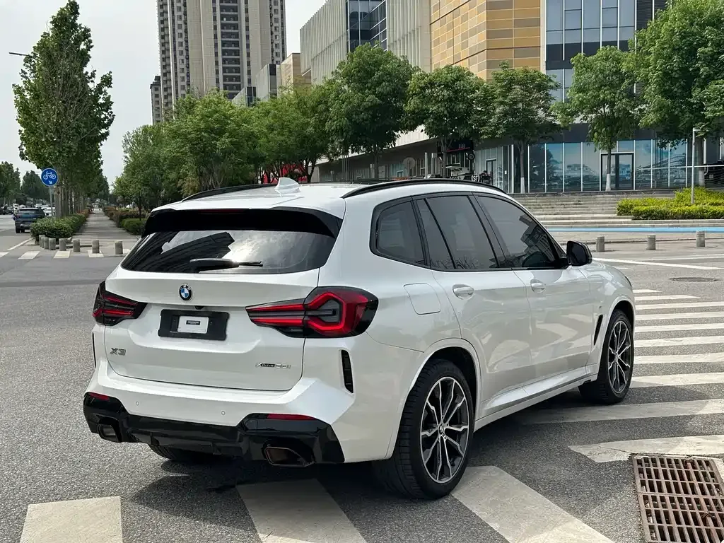 BMW X3 — фото 8