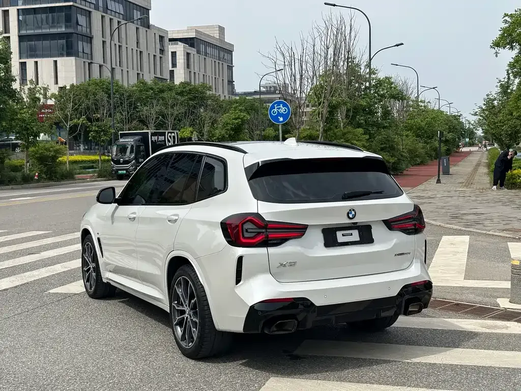 BMW X3 — фото 7