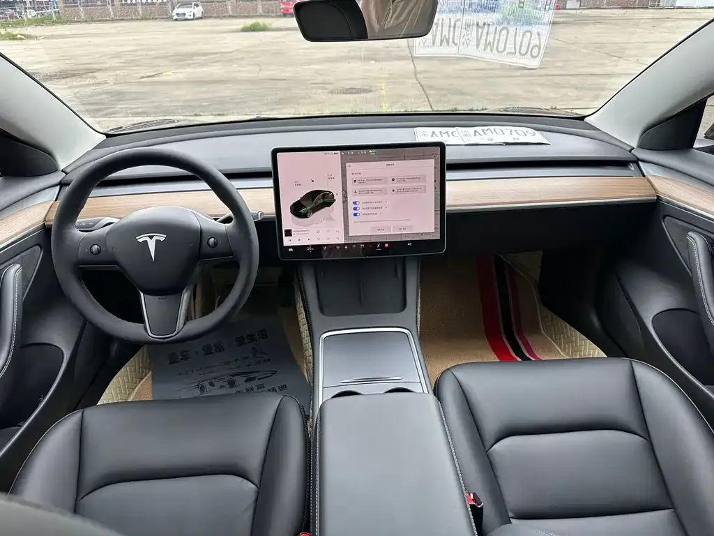 Tesla Model 3 — фото 6