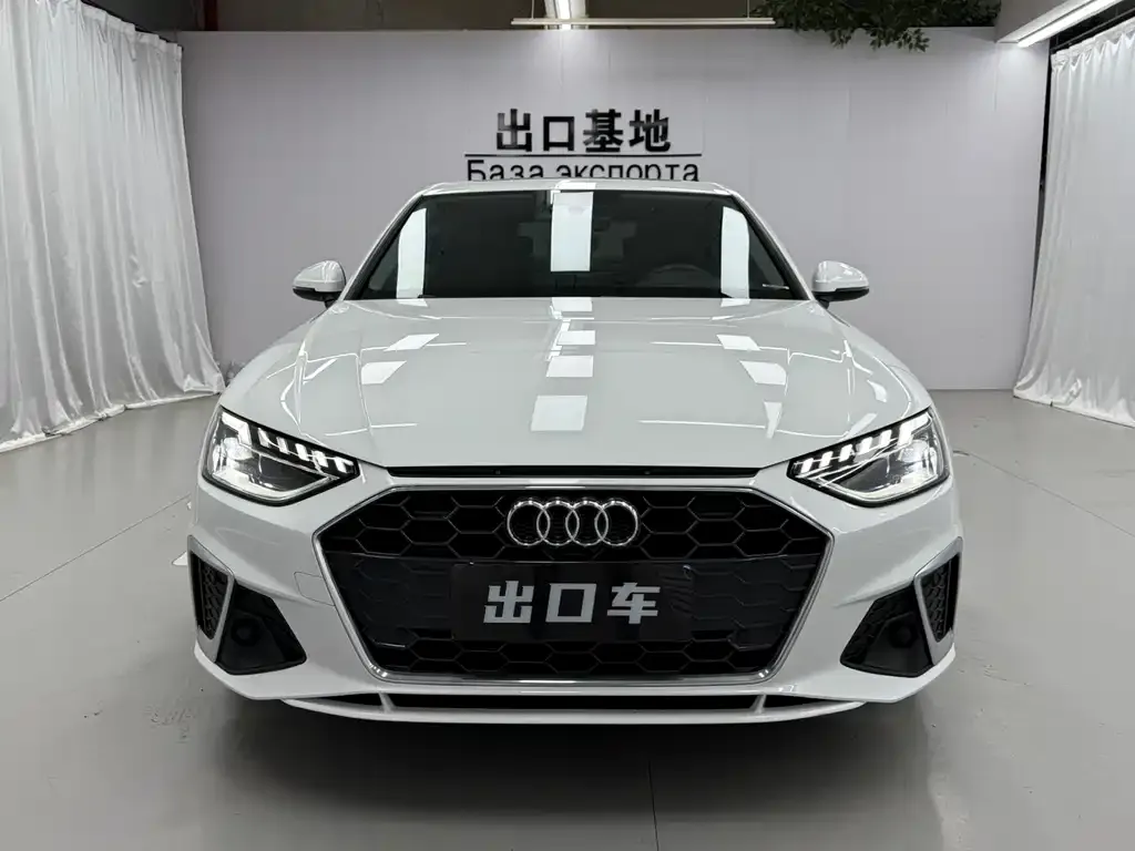 Audi A4L 2021 из CN, фото 2