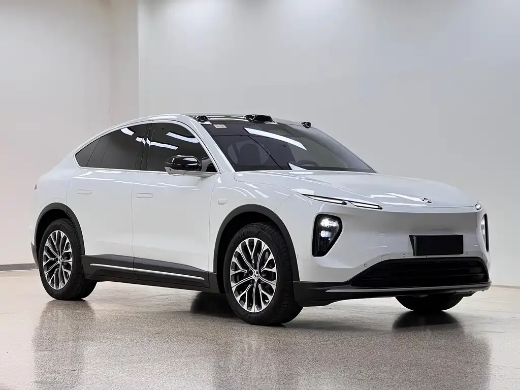 NIO EC6 — фото 8