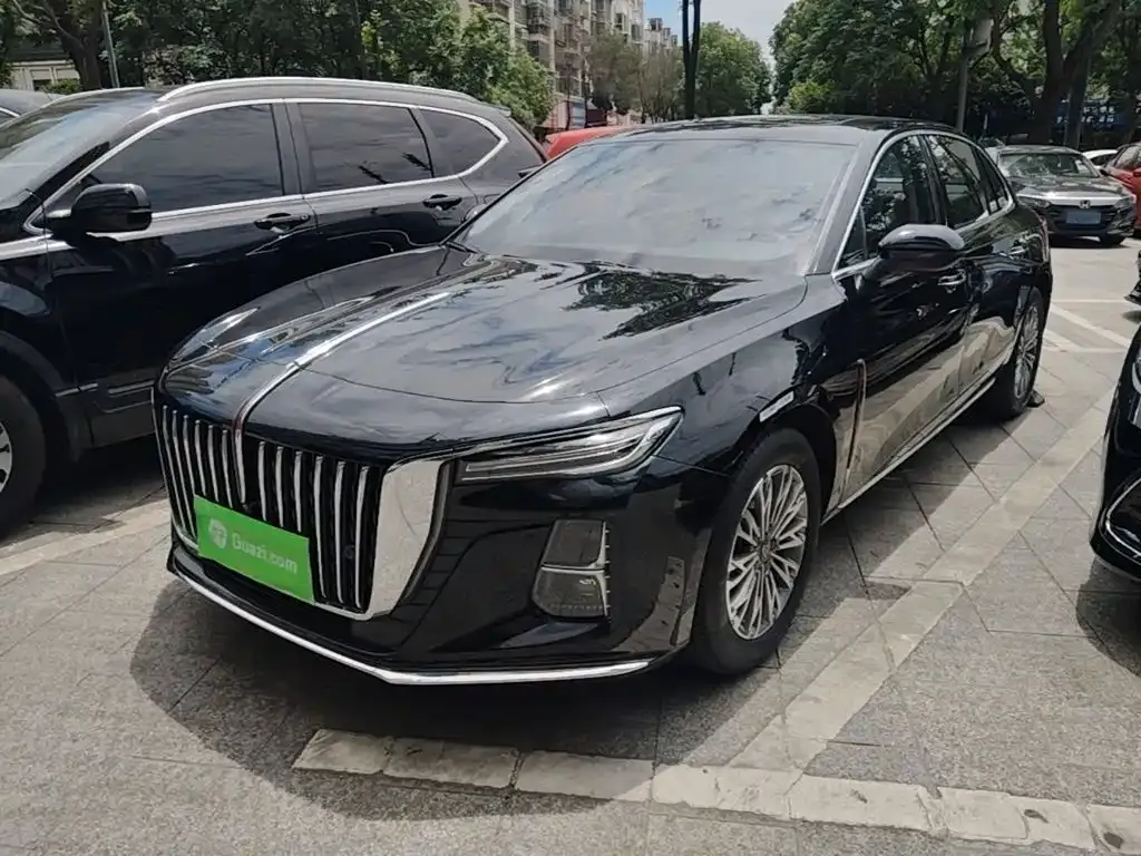 Hongqi H5 — фото 1