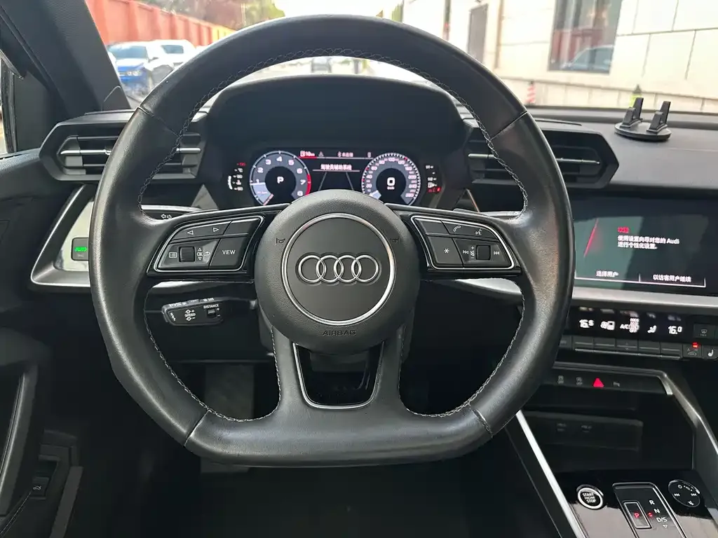 Audi A3 — фото 10