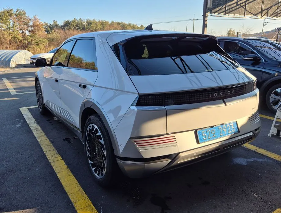 Hyundai Ioniq5 — фото 6