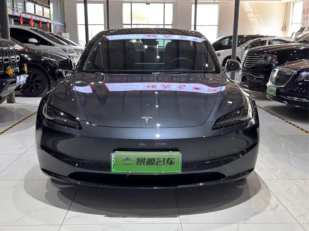 Tesla Model 3 — фото 6