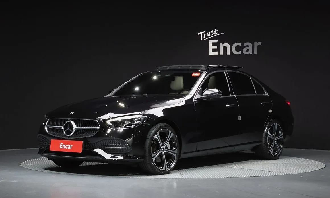 Mercedes-Benz C-Class — фото 1