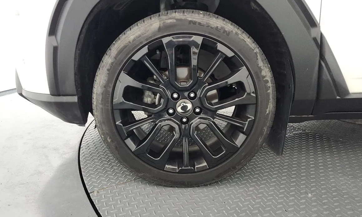 KG Mobility (Ssangyong) Torres — фото 4
