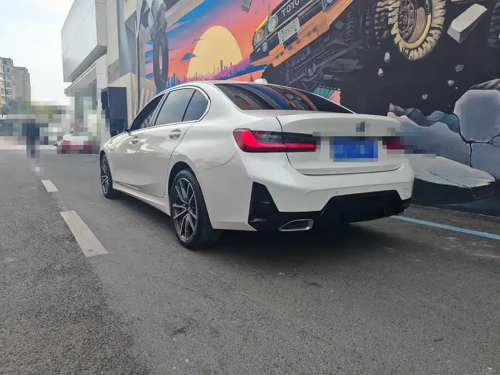 BMW 3 Series 2023 из CN, фото 9