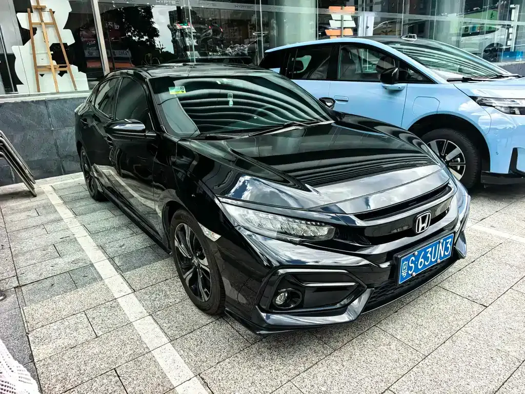 Honda Civic — фото 9