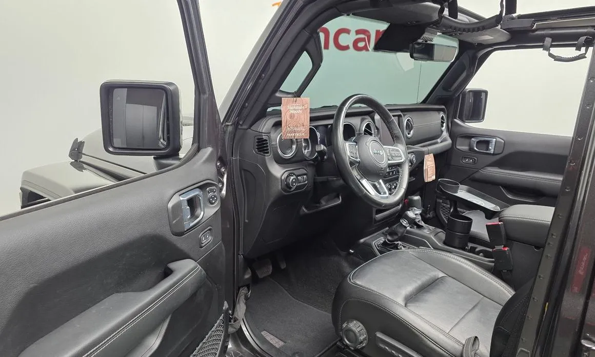 Jeep Wrangler 2021 из KR, фото 3