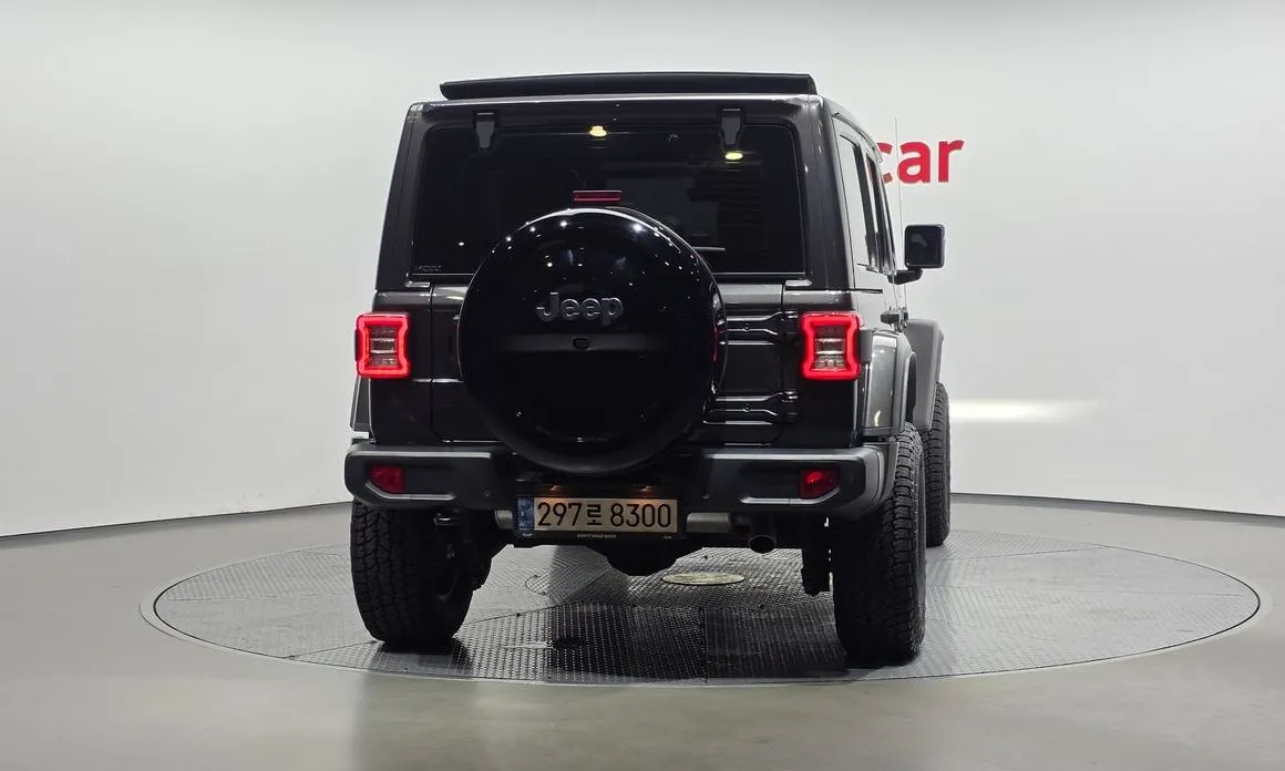 Jeep Wrangler 2021 из KR, фото 2