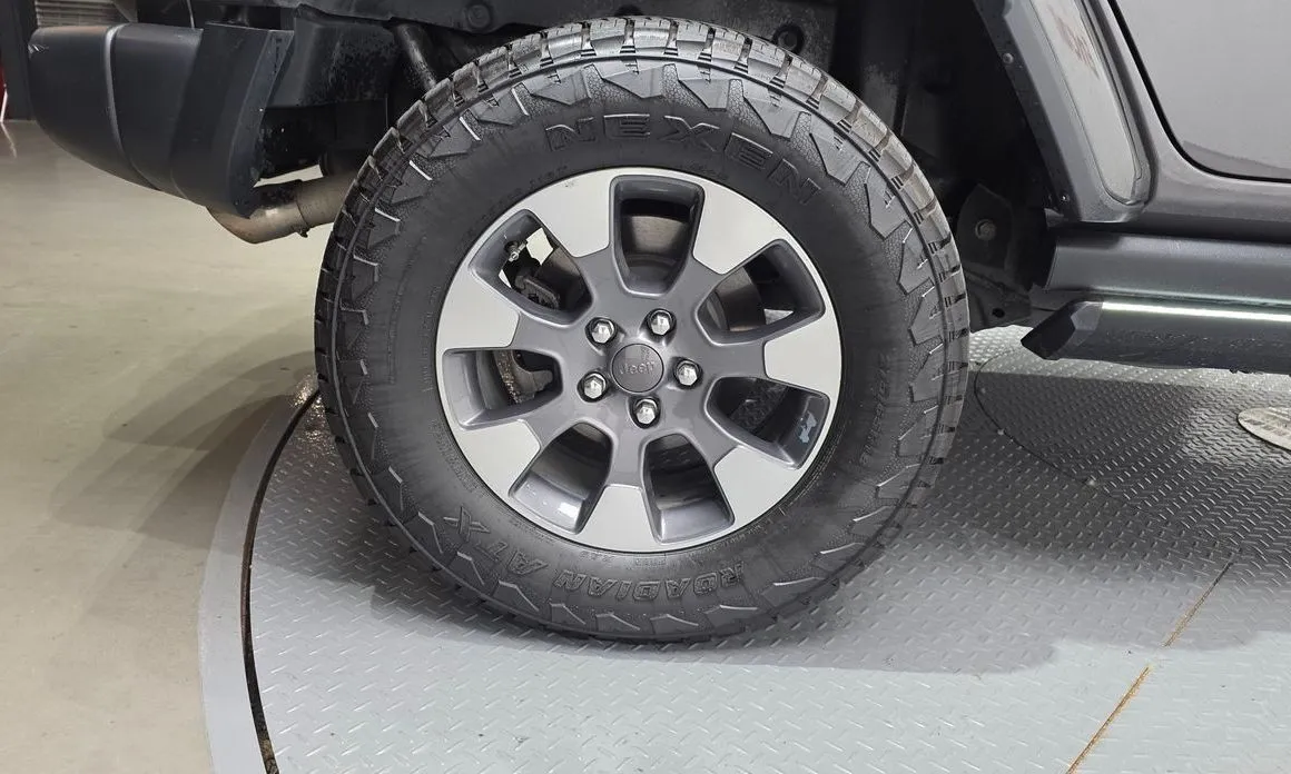 Jeep Wrangler 2021 из KR, фото 5