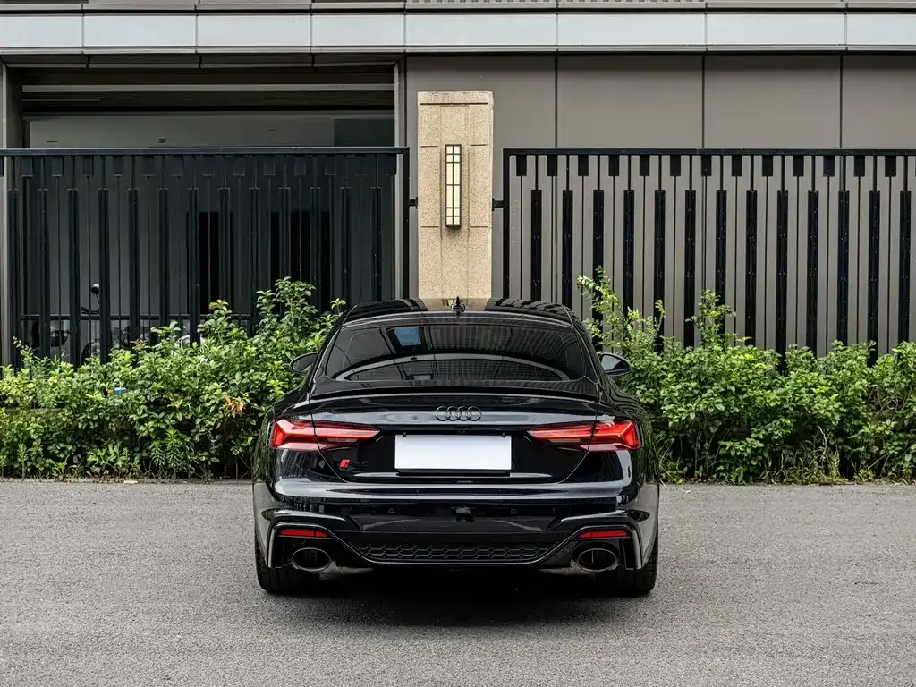 Audi RS 5 — фото 7