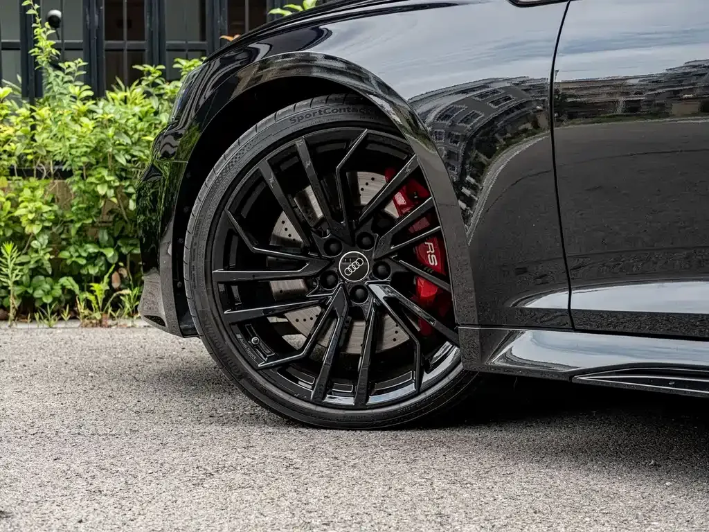Audi RS 5 — фото 8
