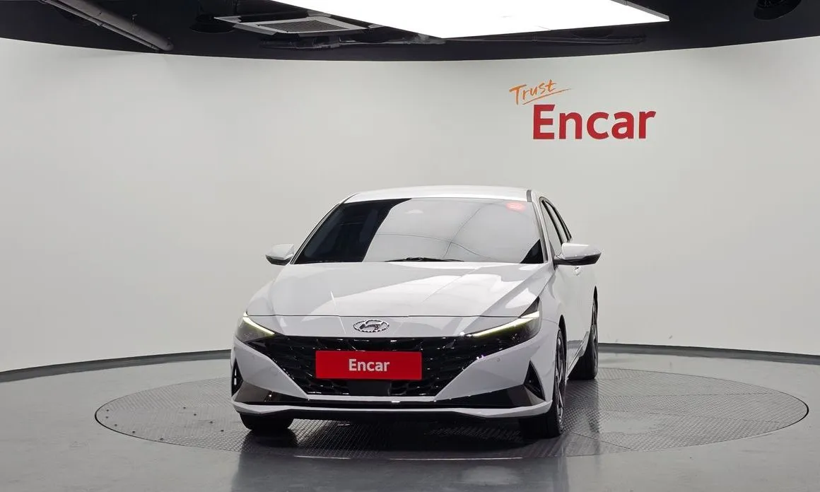 Hyundai AVANTE — фото 4