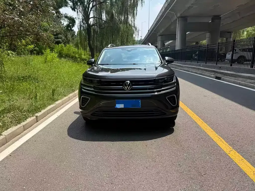 Volkswagen Tavendor 2023 из CN, фото 9