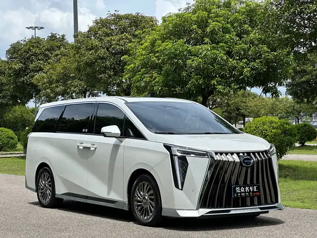 GAC Motor Trumpchi M8 — фото 6