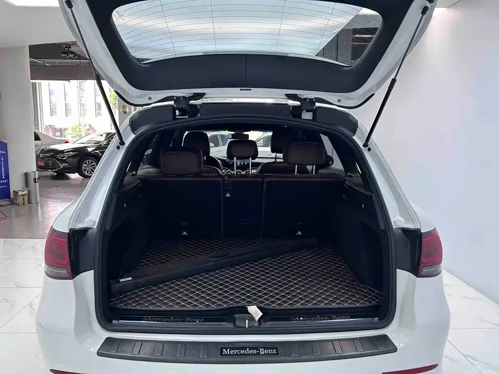 Mercedes-Benz GLC — фото 10