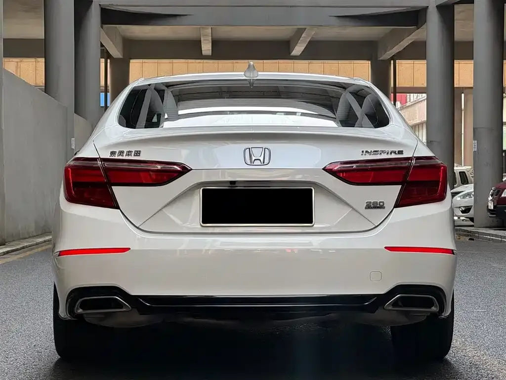 Honda Inspire — фото 10