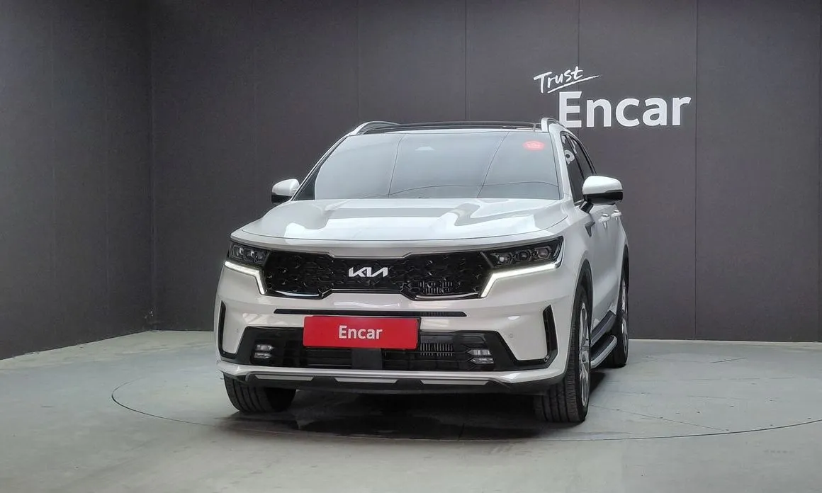 Kia Sorento — фото 5