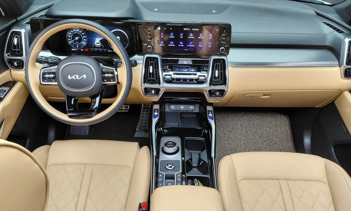 Kia Sorento — фото 10
