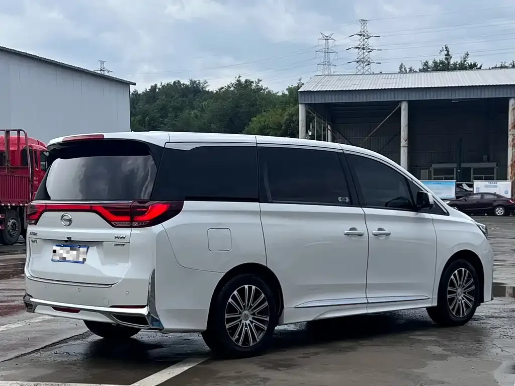 GAC Motor Trumpchi M8 — фото 3