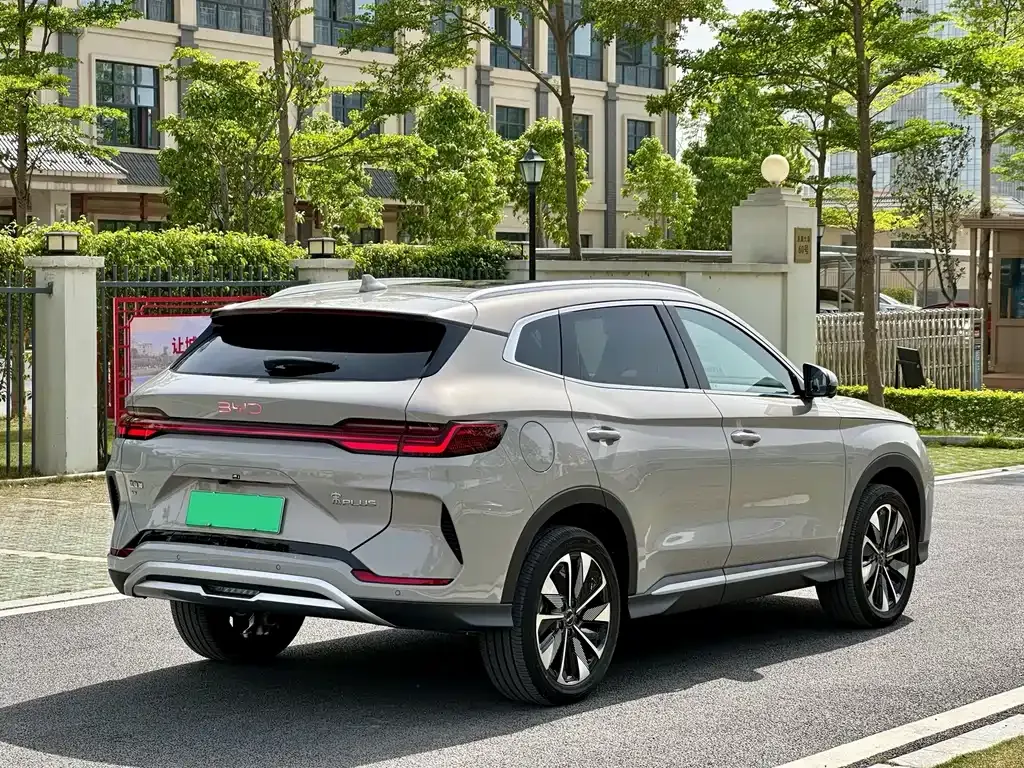 BYD PLUS New Energy — фото 9