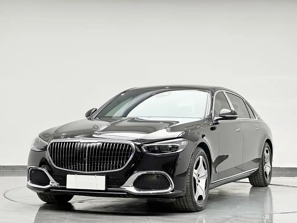 Mercedes-Benz S-Class — фото 1