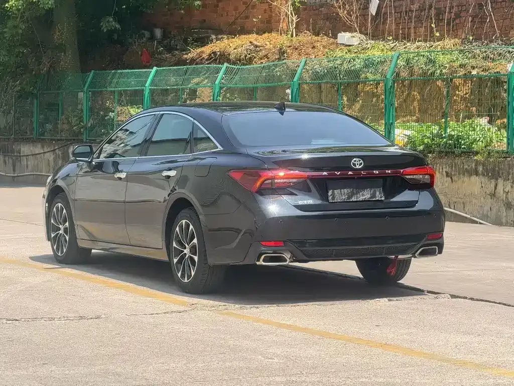 Toyota Avalon 2024 из CN, фото 7