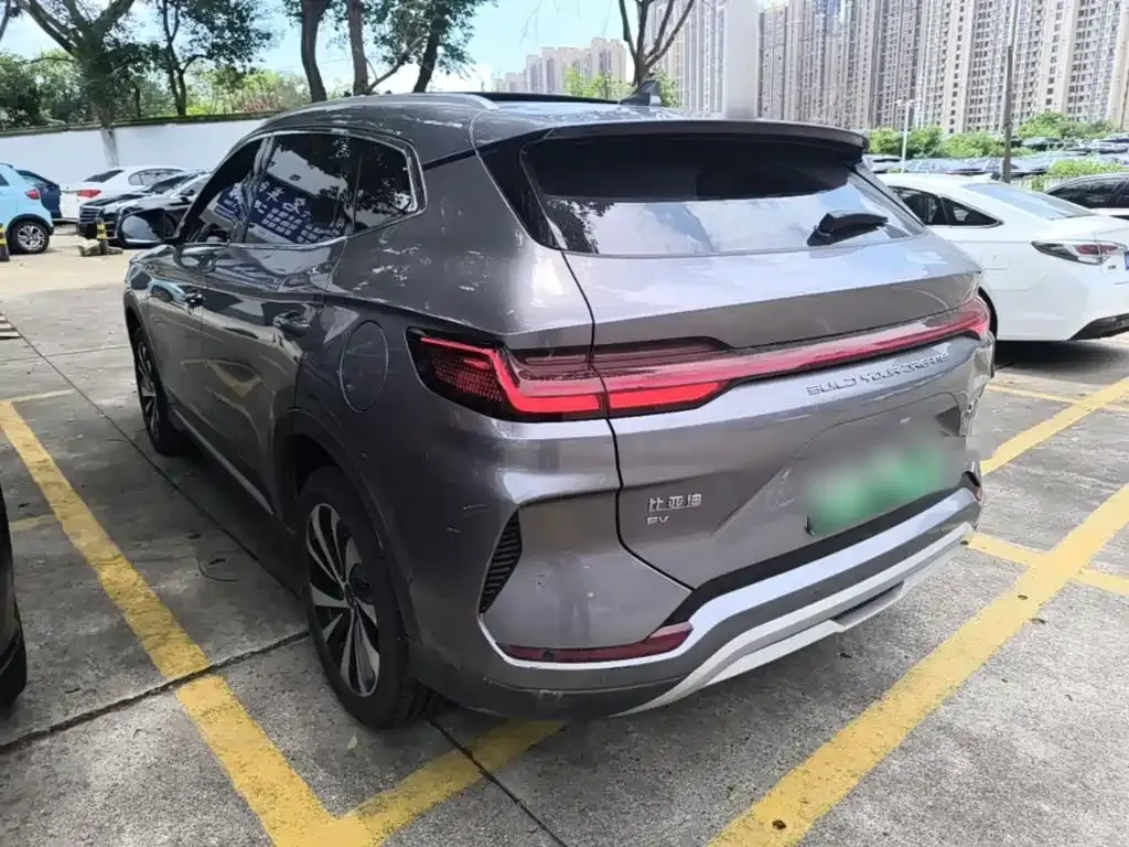 BYD PLUS New Energy — фото 4