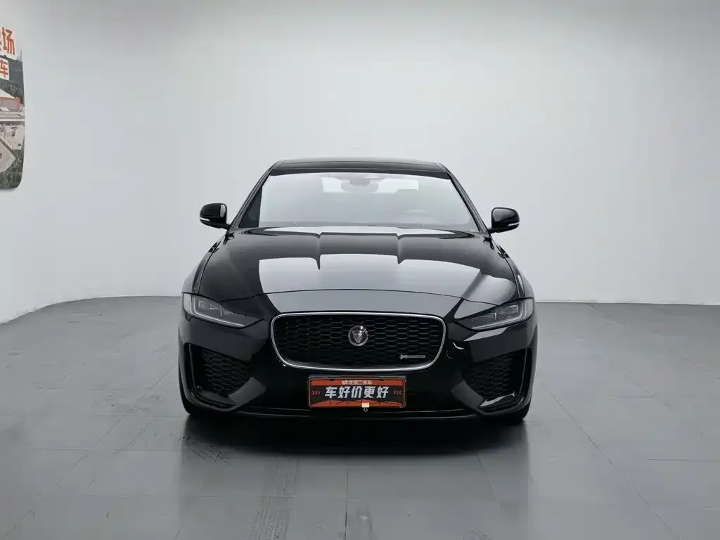 Jaguar XEL — фото 3