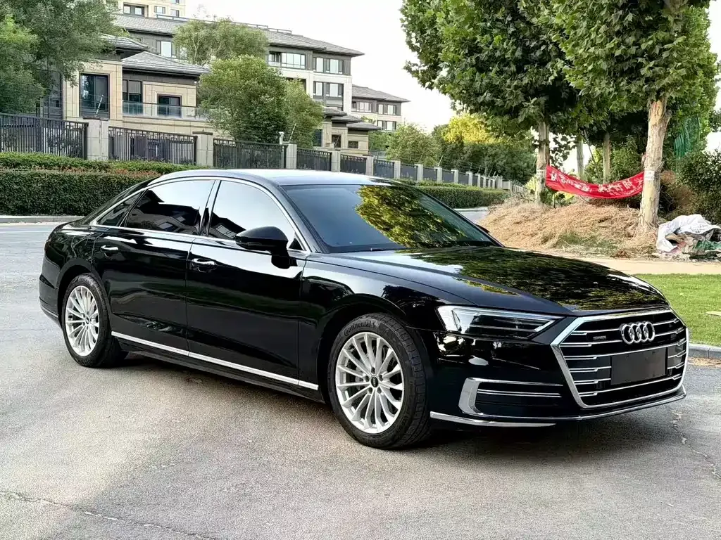 Audi A8 2021 из CN, фото 8