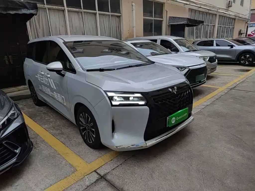 Wuling Starlight 730 New Energy — фото 10