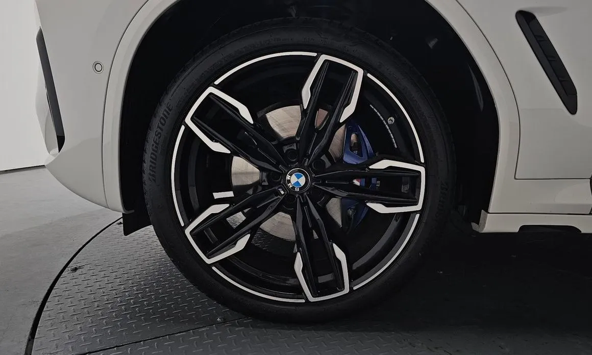 BMW X4 2023 из KR, фото 10