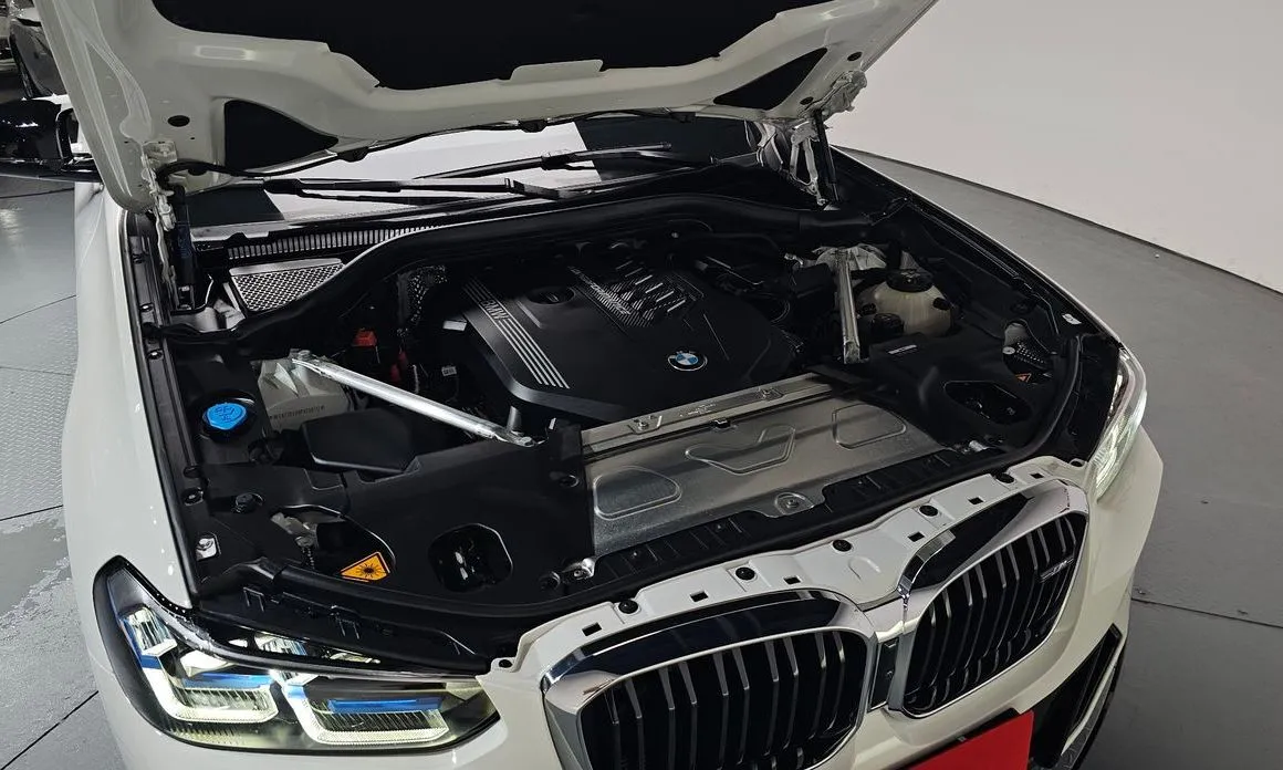 BMW X4 2023 из KR, фото 5