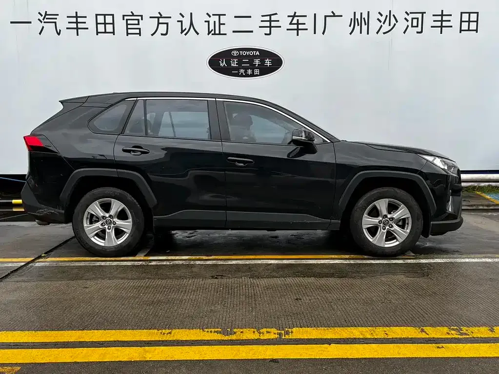 Toyota RAV4 2025 из CN, фото 10
