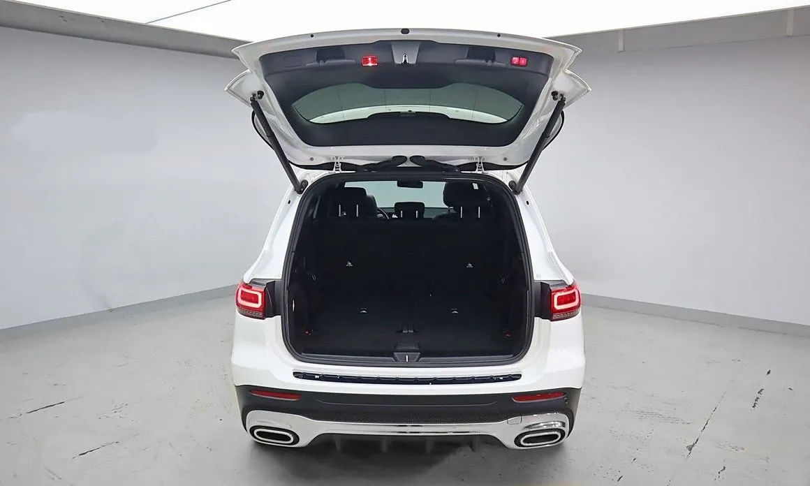 Mercedes-Benz GLB-Class — фото 10