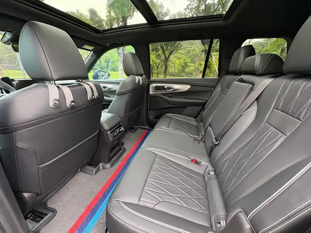 GAC Motor Trumpchi GS8 — фото 2