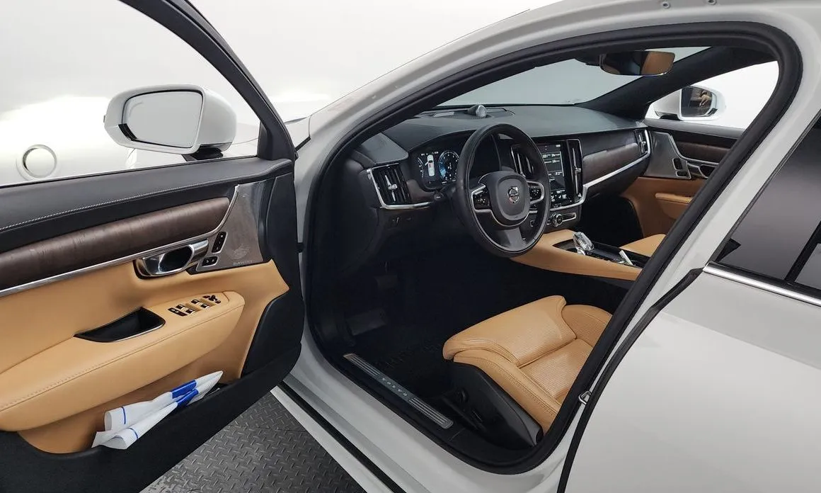 Volvo S90 — фото 3