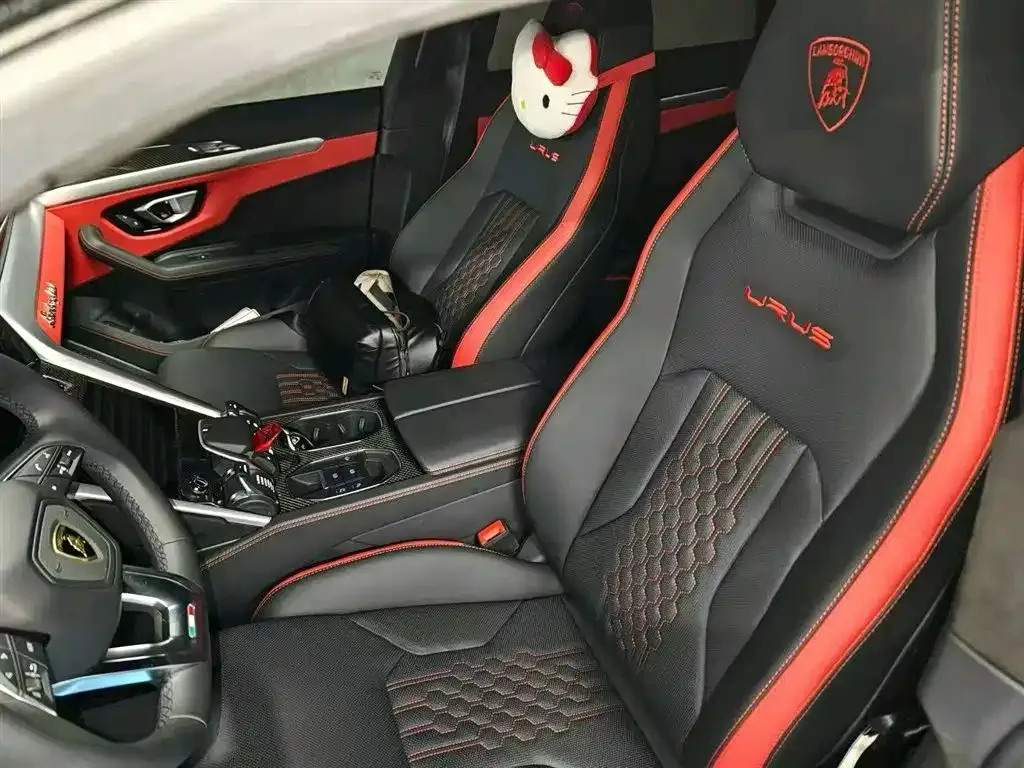 Lamborghini Urus — фото 7