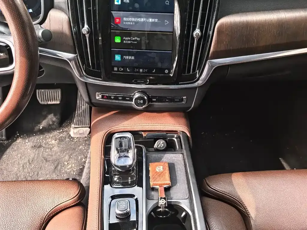 Volvo S90 — фото 4