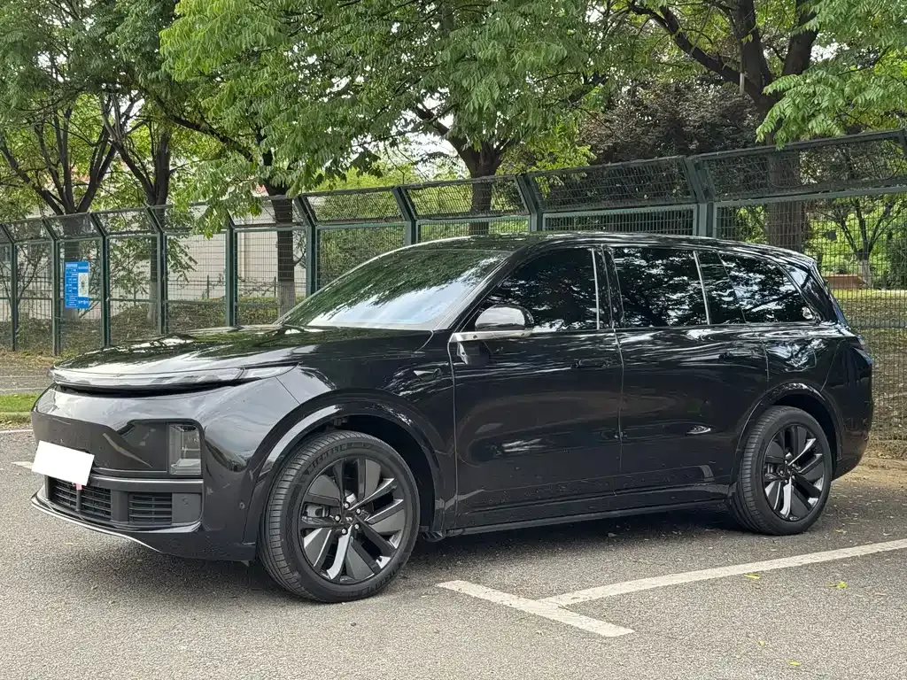 Li Auto L9